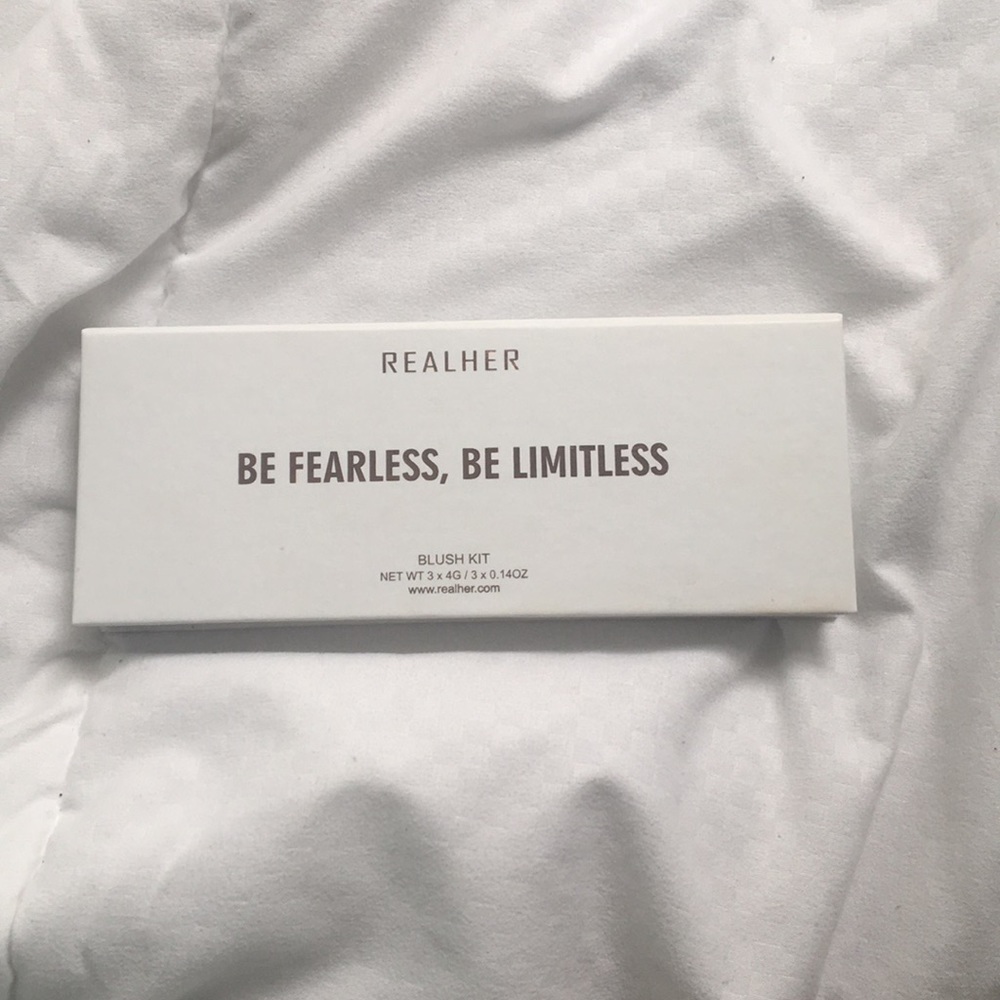 RealHer “Be Fearless, Be Limitless” Blush Kit